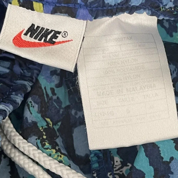 Vtg 90s Nike Shorts Swim Trunks Print All Over Running Baggies Funky Y2k - Picture 7 of 9